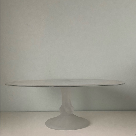 New Vintage Quebec Glass Cake pedestal stand - Picture 7 of 8